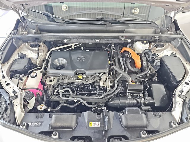 Used 2021 Toyota Venza image 30