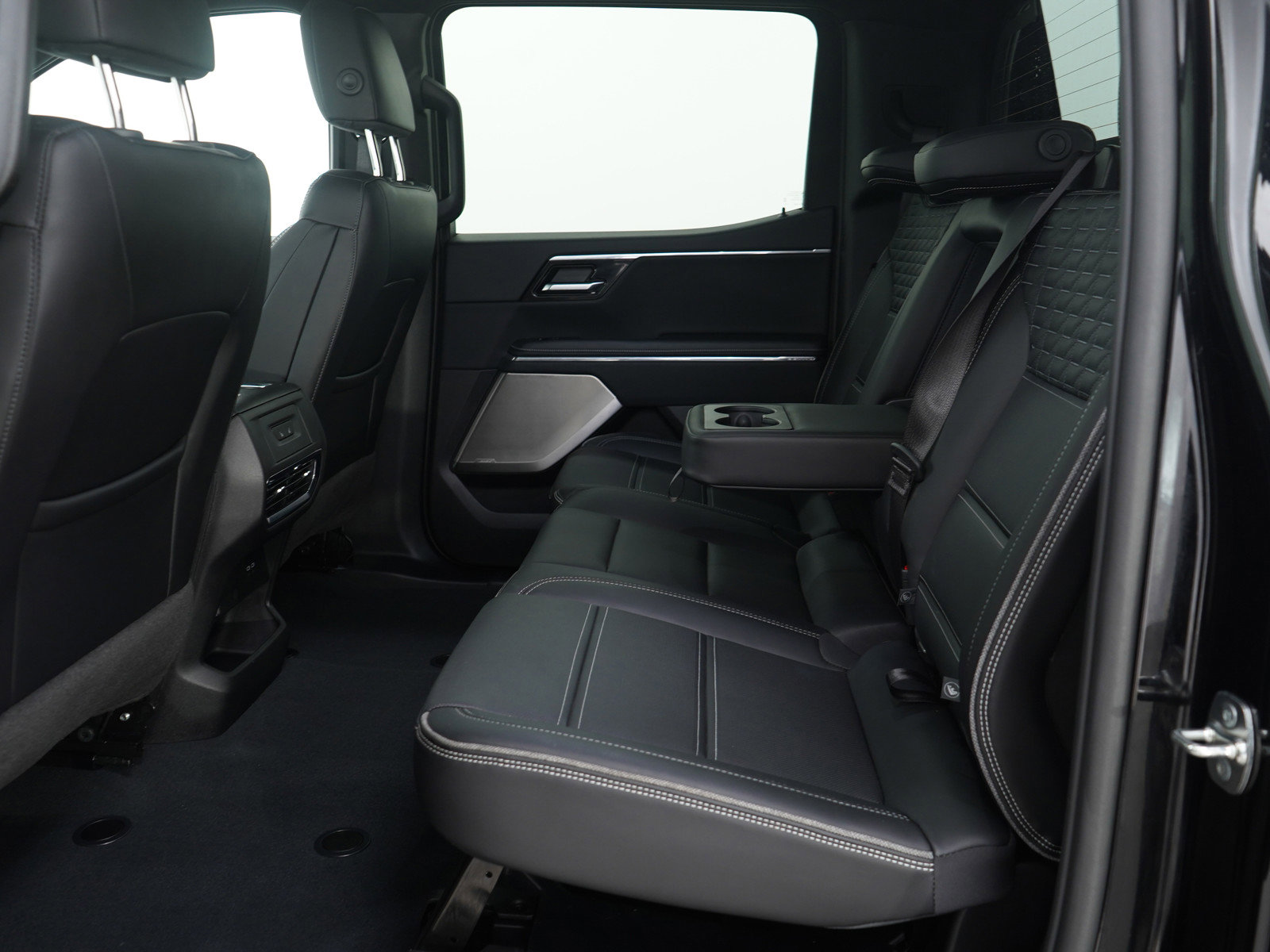 Used 2025 GMC Sierra EV Denali image 15