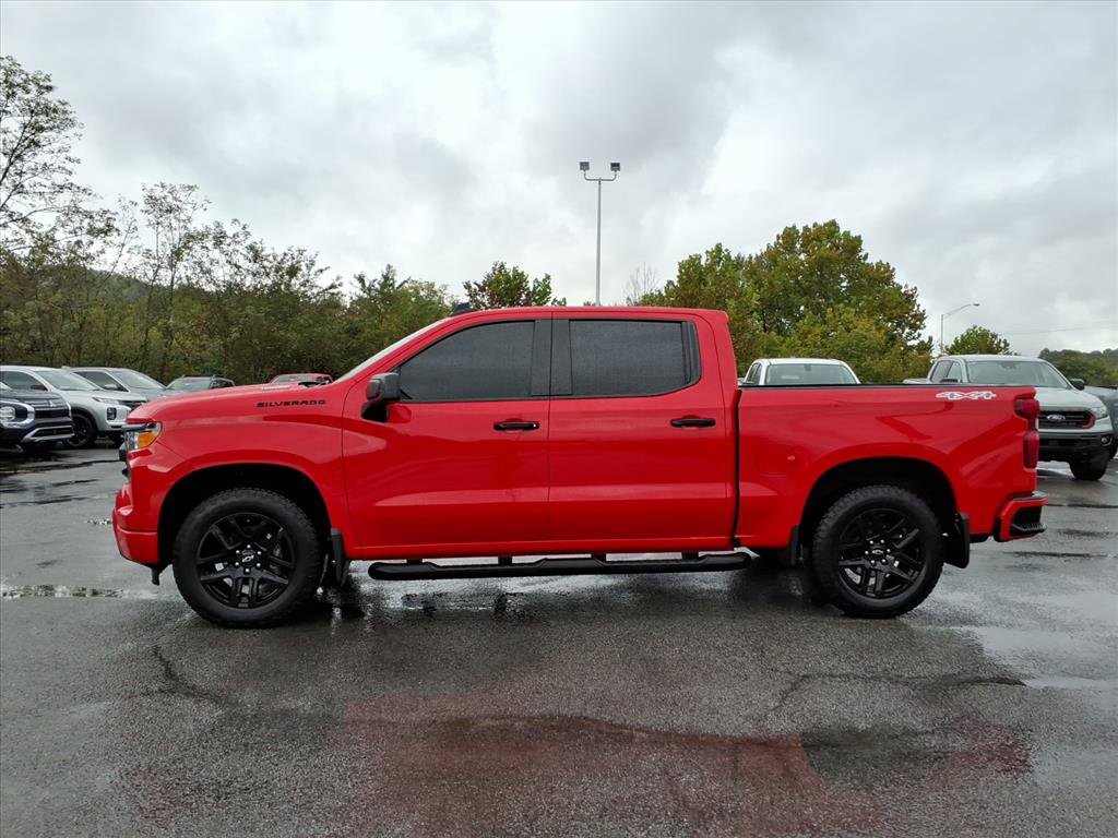 Used 2024 Chevrolet Silverado 1500 Custom w/ Turbomax Blackout Package image 2