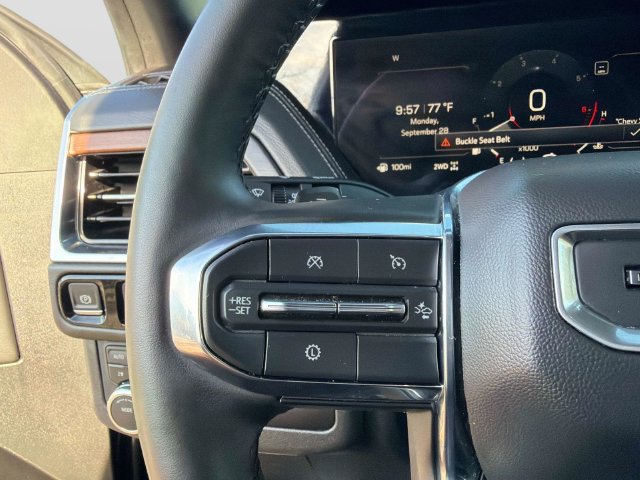 Used 2025 GMC Yukon Denali AWD/4WD image 26