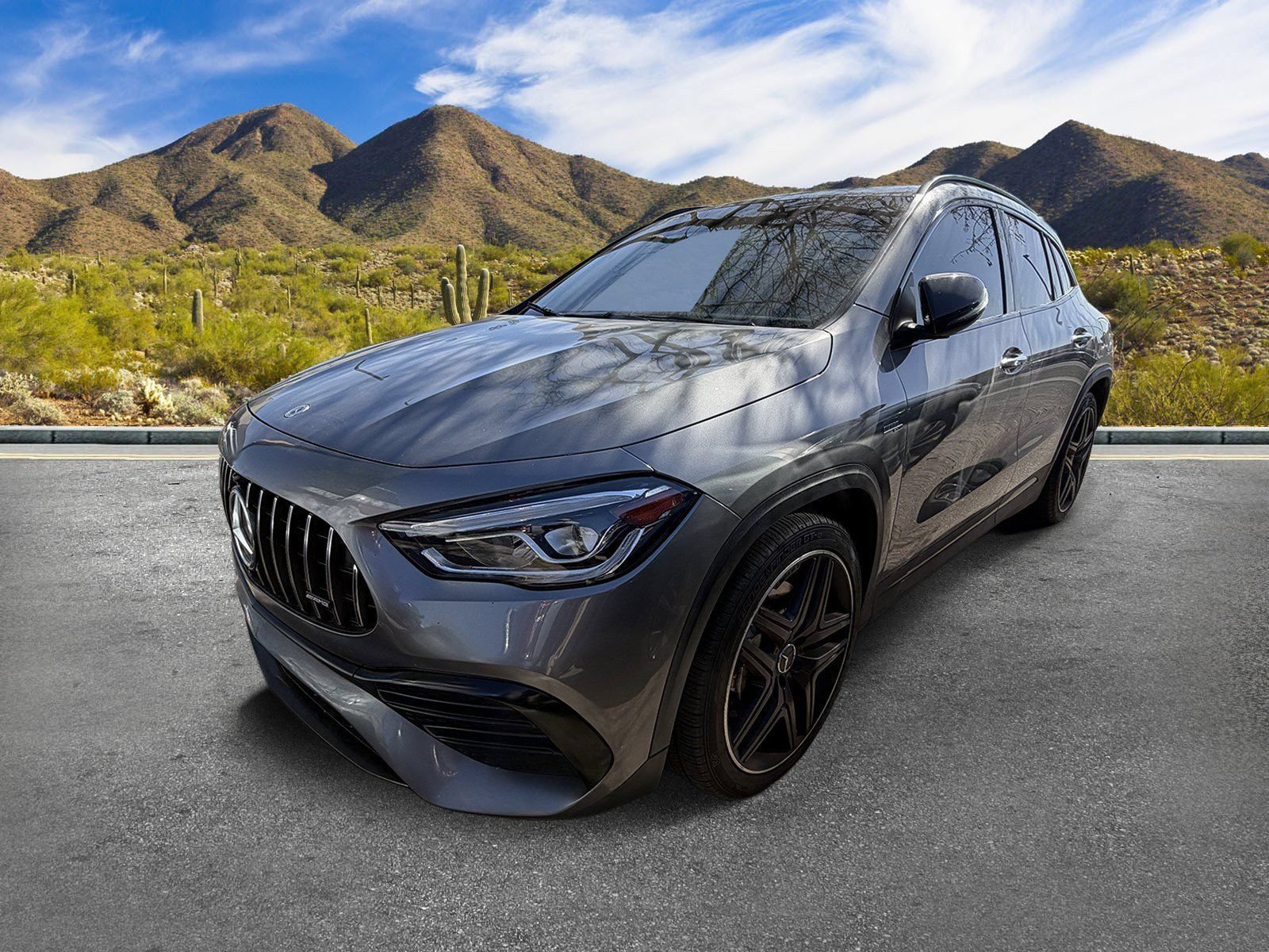 Used 2021 Mercedes-Benz GLA 35 AMG 4MATIC image 2