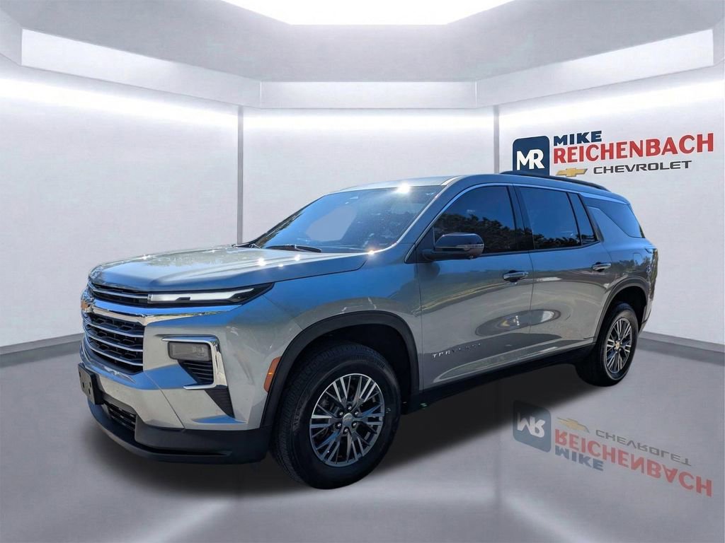 Used 2024 Chevrolet Traverse LT AWD/4WD image 8