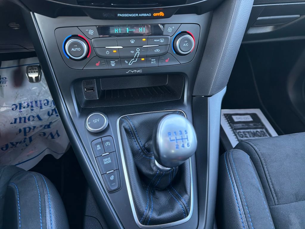 Used 2017 Ford Focus RS image 17