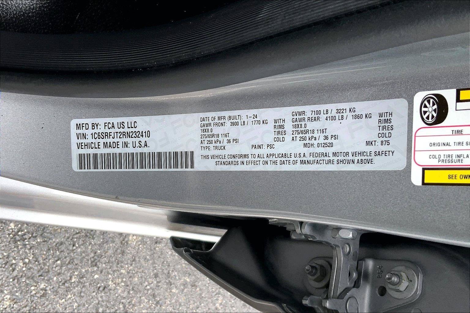 Used 2024 RAM 1500 Laramie AWD/4WD image 31