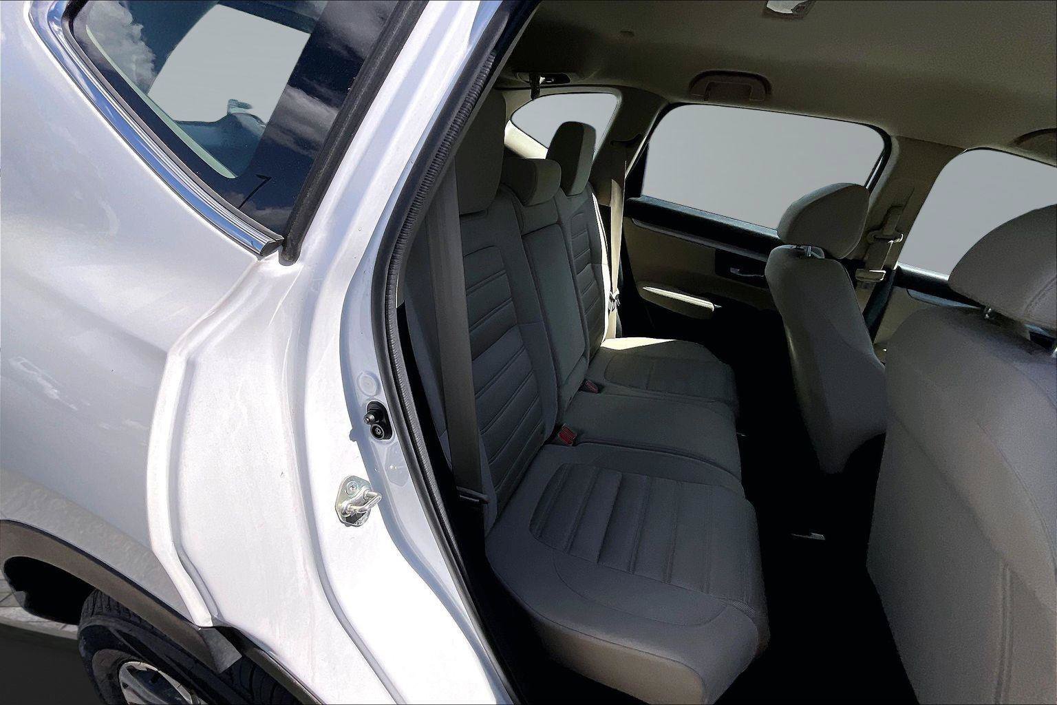 Used 2019 Honda CR-V LX image 26