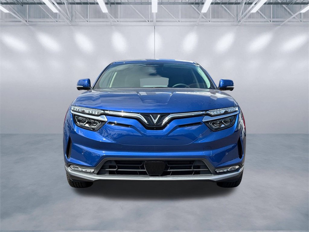 New 2025 VinFast VF 8 Eco image 2