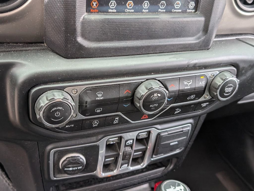 Certified 2018 Jeep Wrangler Unlimited Sport S image 20