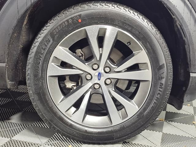 Used 2020 Ford Explorer Platinum w/ Premium Technology Package image 9