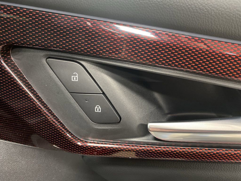 New 2026 Chevrolet Traverse RS w/ LPO, Floor Liner Package AWD/4WD image 26