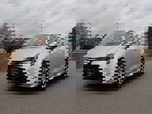 Used 2023 Toyota Corolla LE image 1