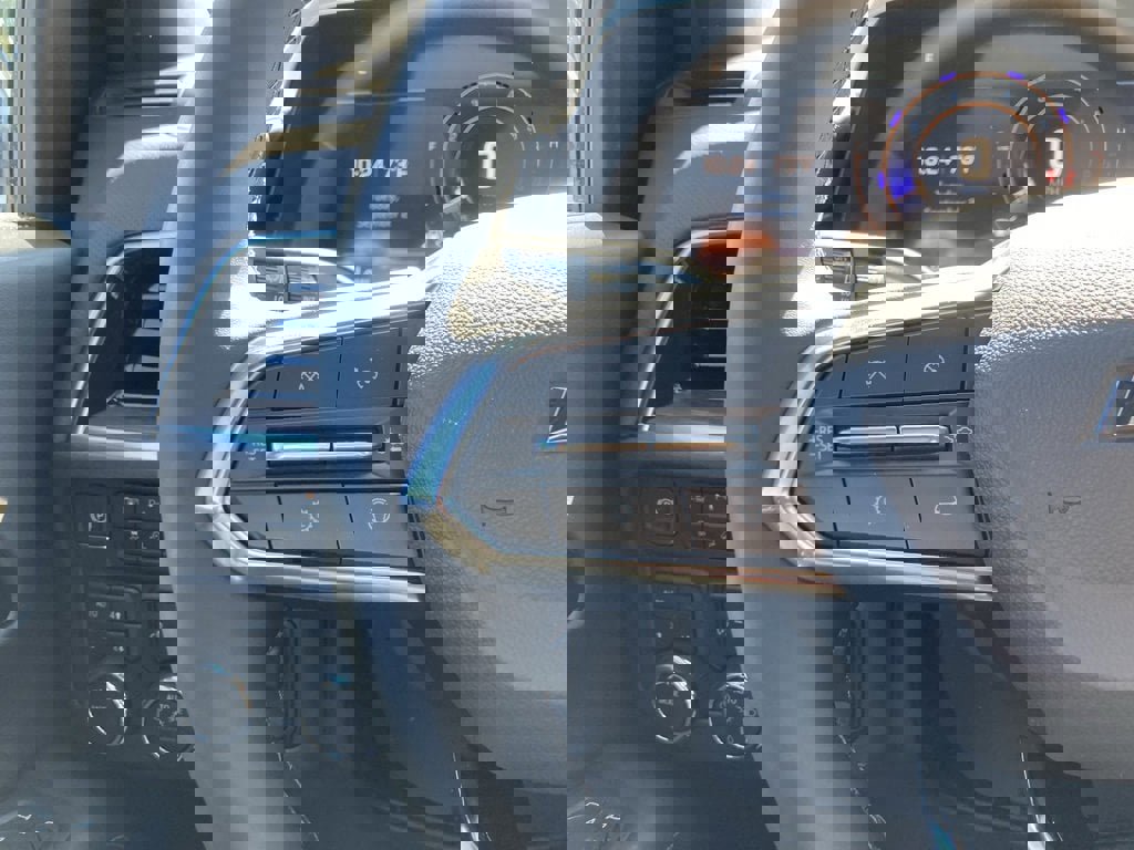 New 2025 Chevrolet Suburban Premier image 14