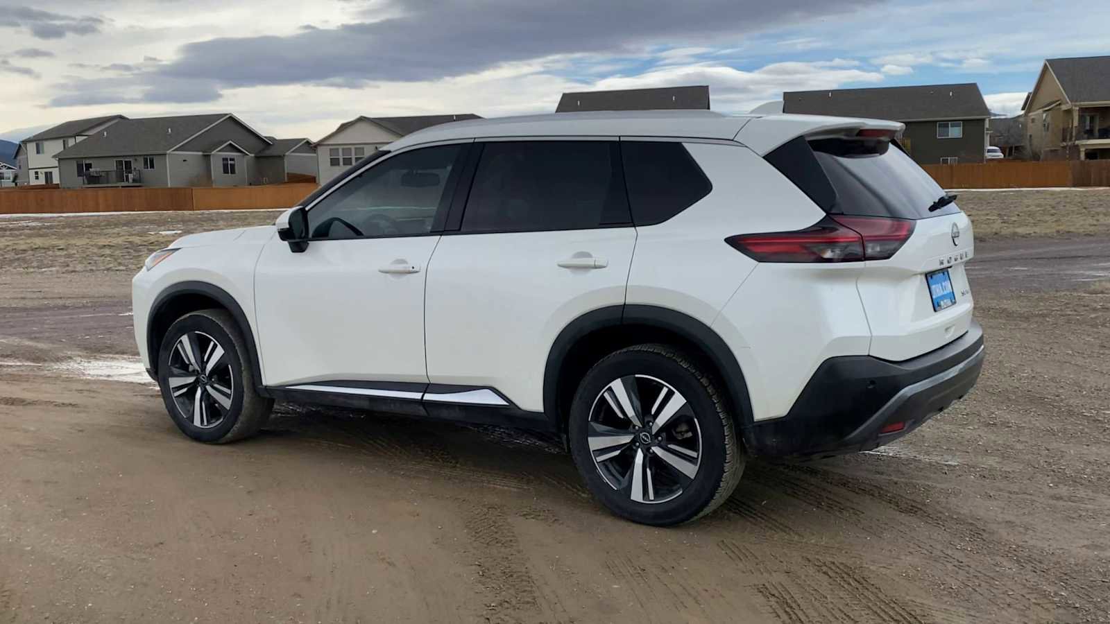 Used 2023 Nissan Rogue SL image 6