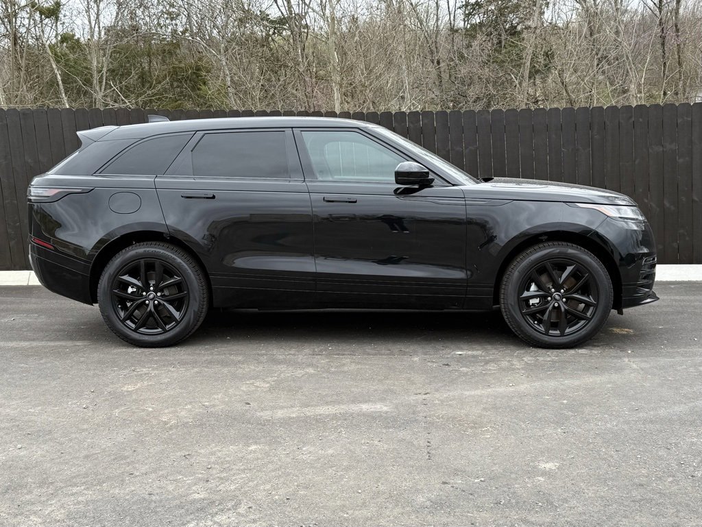 New 2025 Land Rover Range Rover Velar Dynamic SE image 7