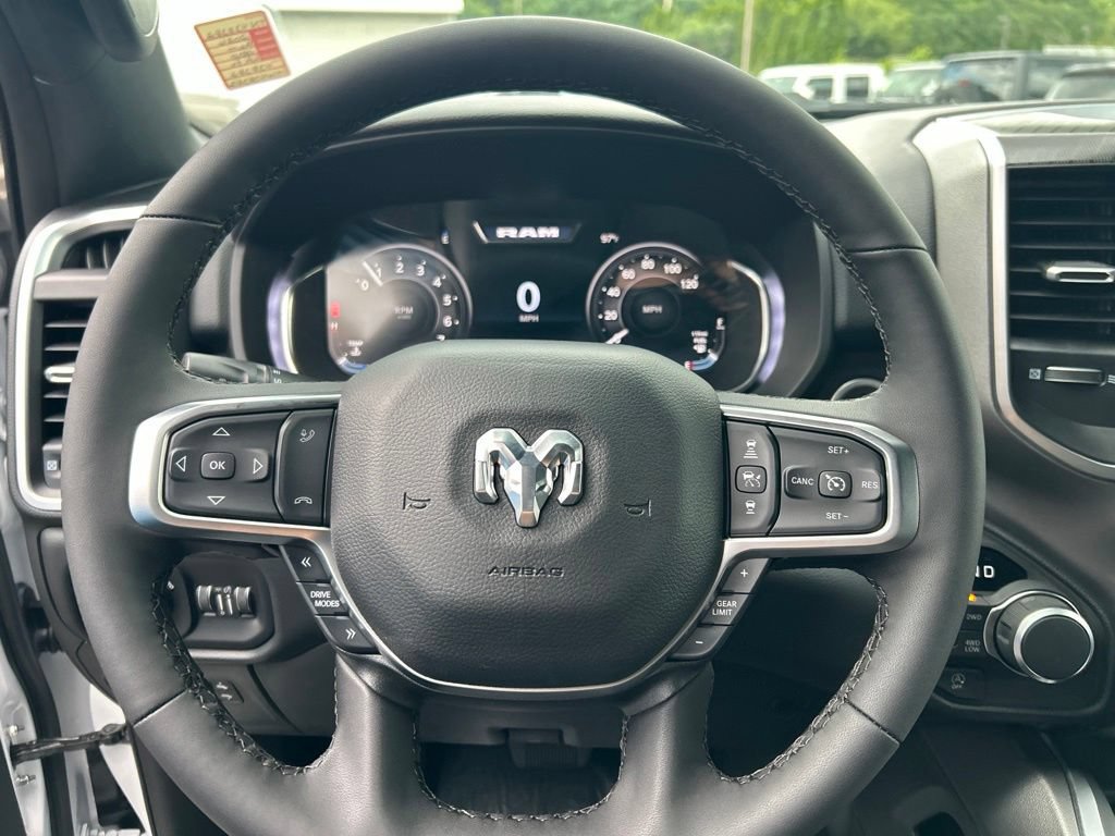 New 2026 RAM 1500 Big Horn AWD/4WD image 19