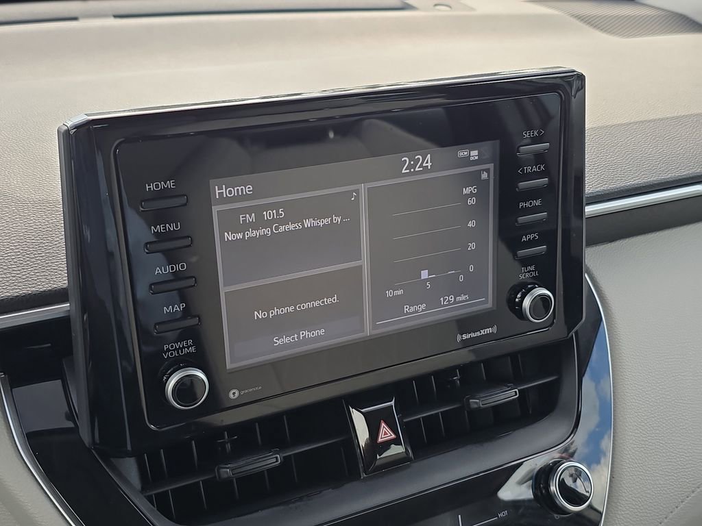 Used 2022 Toyota Corolla Cross L image 21