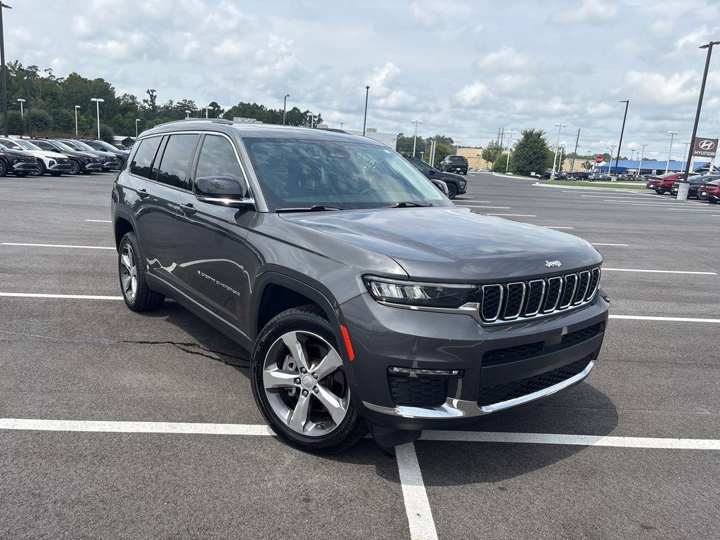 Used 2022 Jeep Grand Cherokee L Limited AWD/4WD image 39