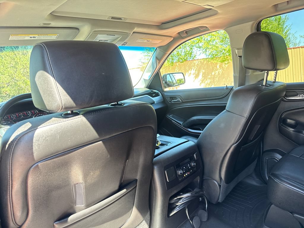 Used 2016 GMC Yukon XL SLT w/ Open Road Package AWD/4WD image 23
