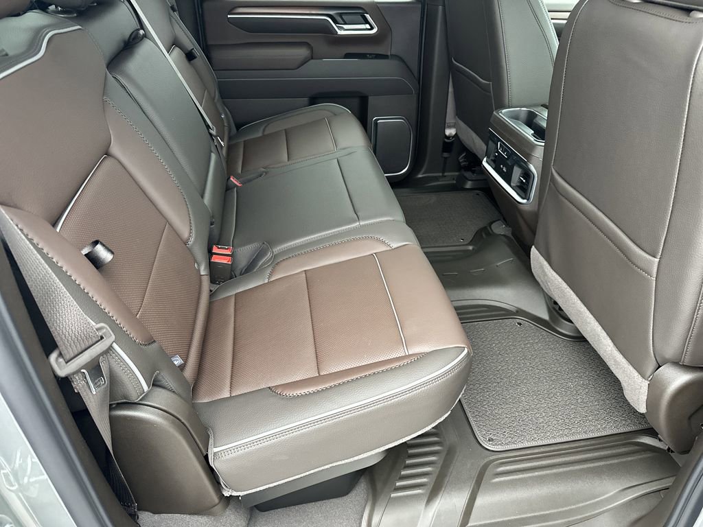 New 2026 GMC Sierra 2500 Denali w/ Denali Reserve Package image 35