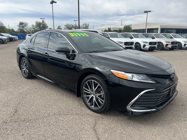 Used 2024 Toyota Camry XLE w/ Cold Weather Package AWD/4WD image 1