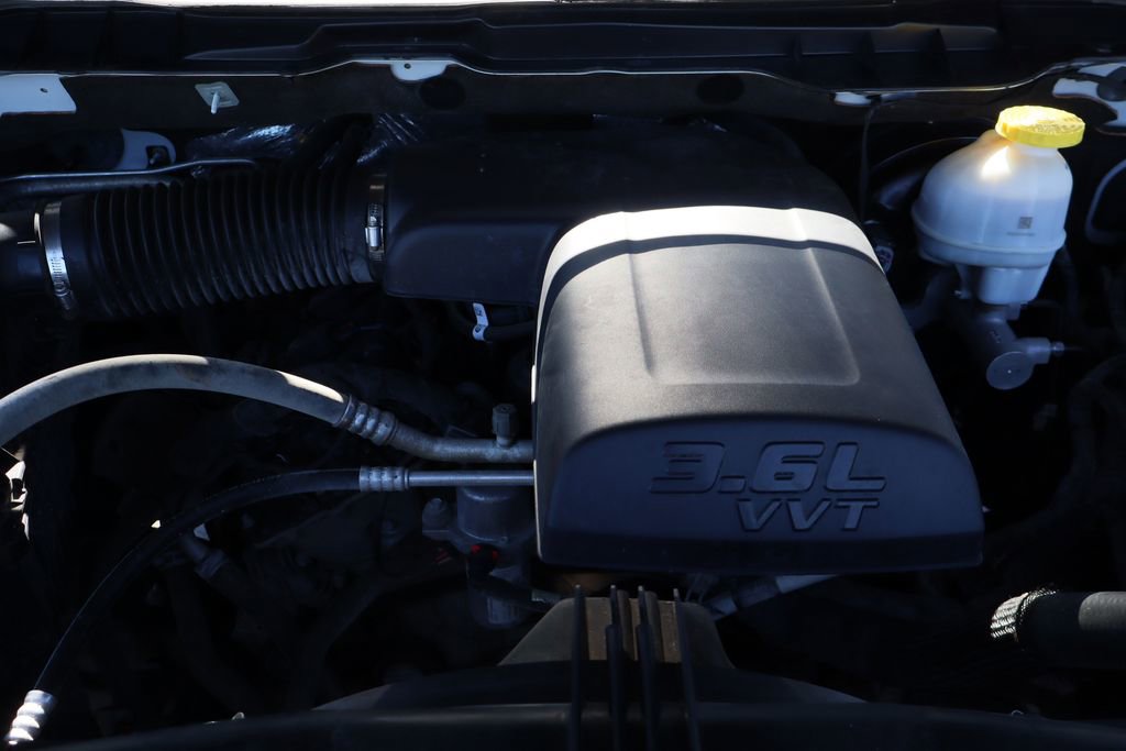 Used 2022 RAM 1500 Classic SLT w/ Electronics Group image 27