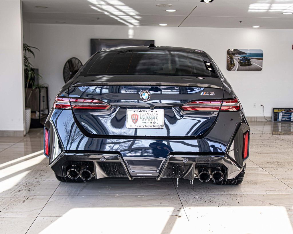 Used 2025 BMW M5 w/ Carbon Package AWD/4WD image 13