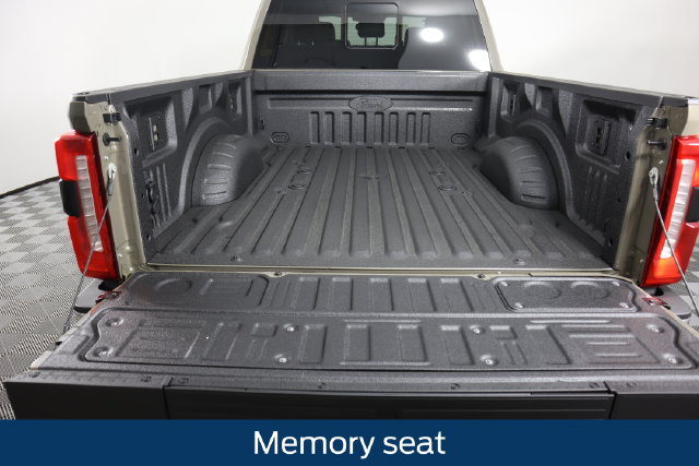 New 2026 Ford F350 Lariat w/ Lariat Ultimate Package AWD/4WD image 33