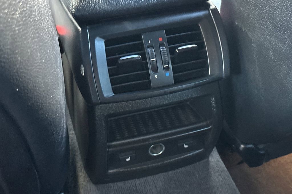 Used 2015 BMW X3 xDrive28d image 13