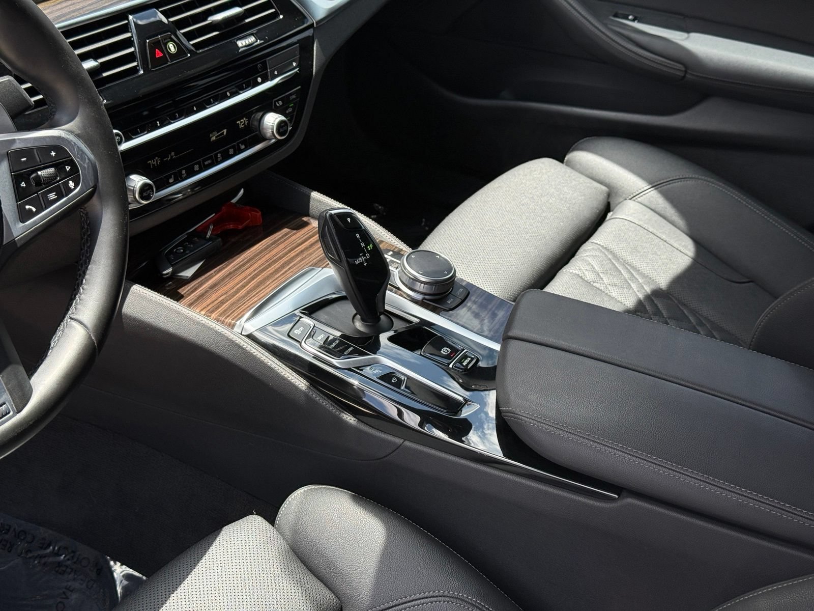 Used 2021 BMW 540i w/ M Sport Package RWD image 18