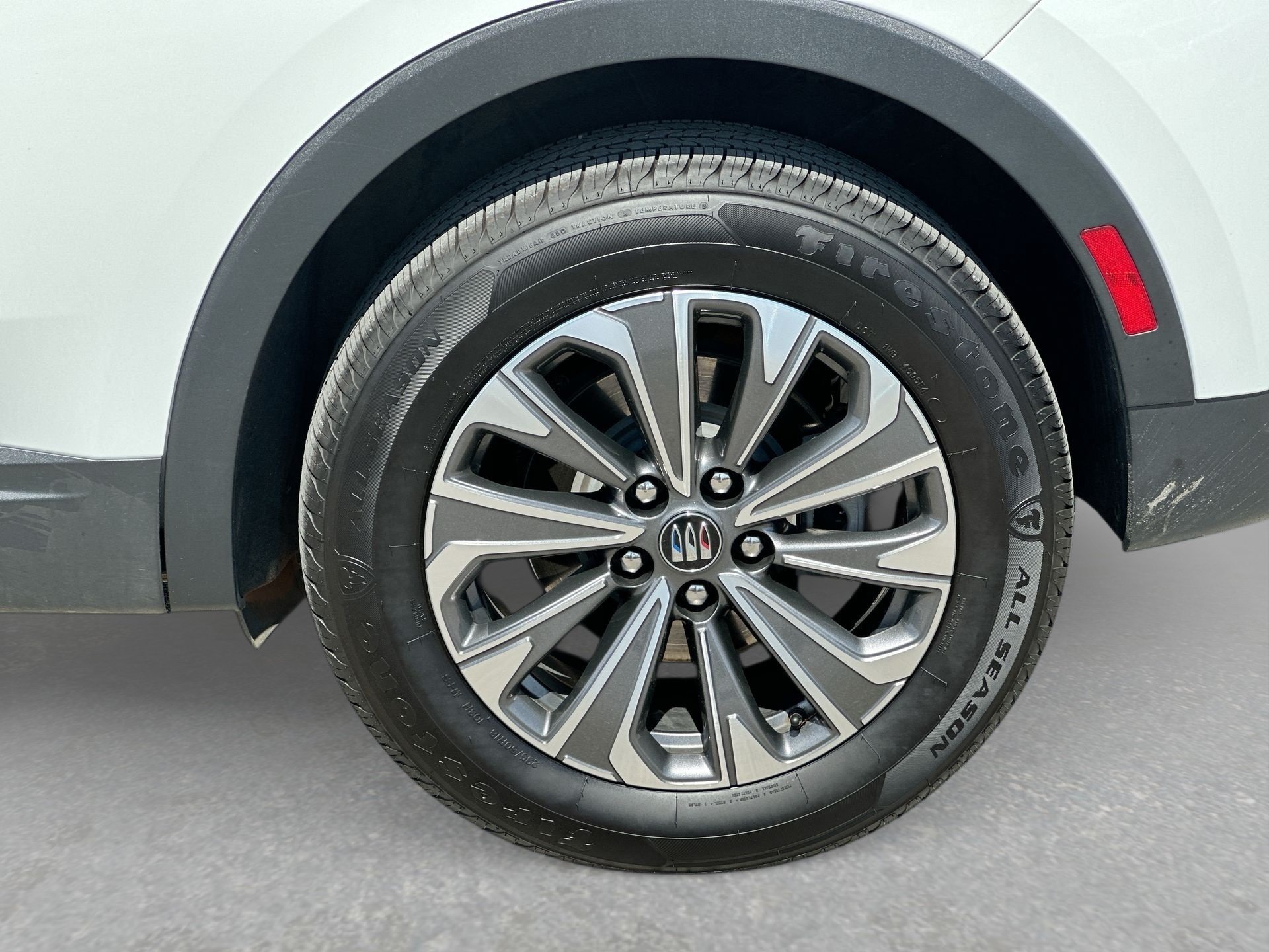 Used 2024 Buick Envision Preferred AWD/4WD image 32