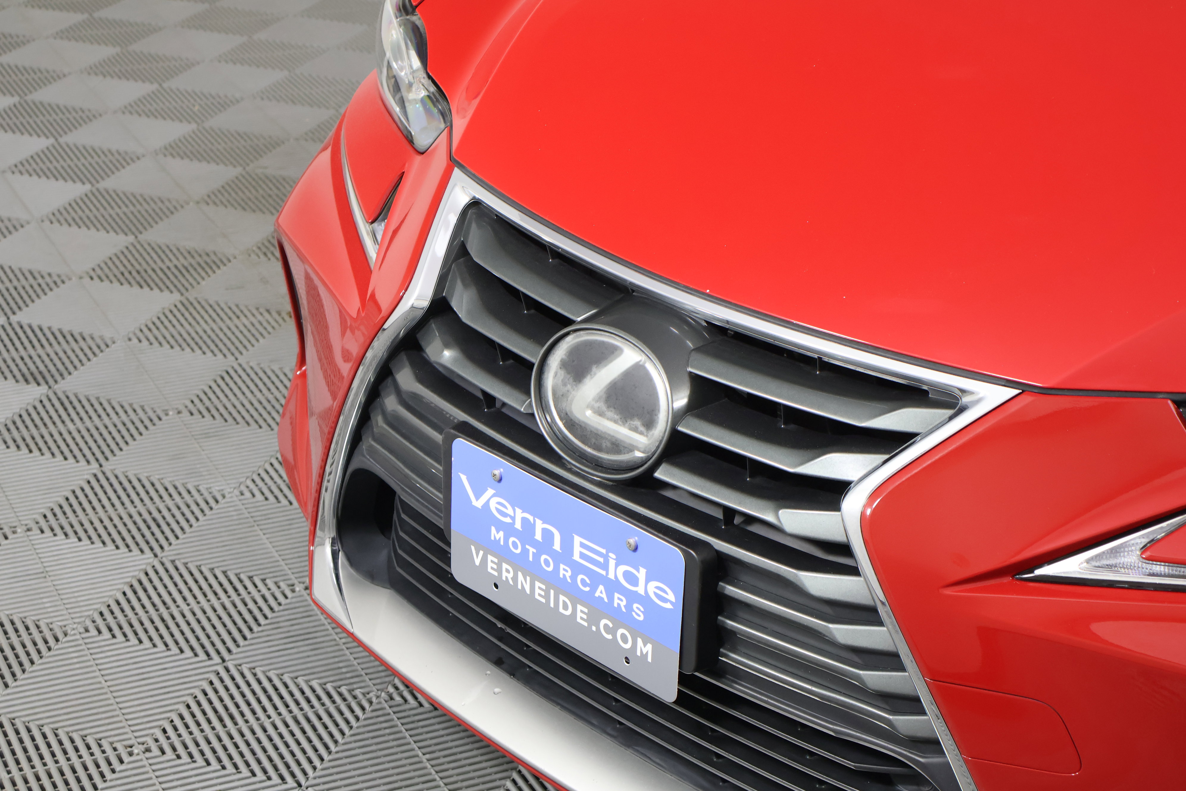 Used 2019 Lexus IS 300 w/ Premium Package image 11