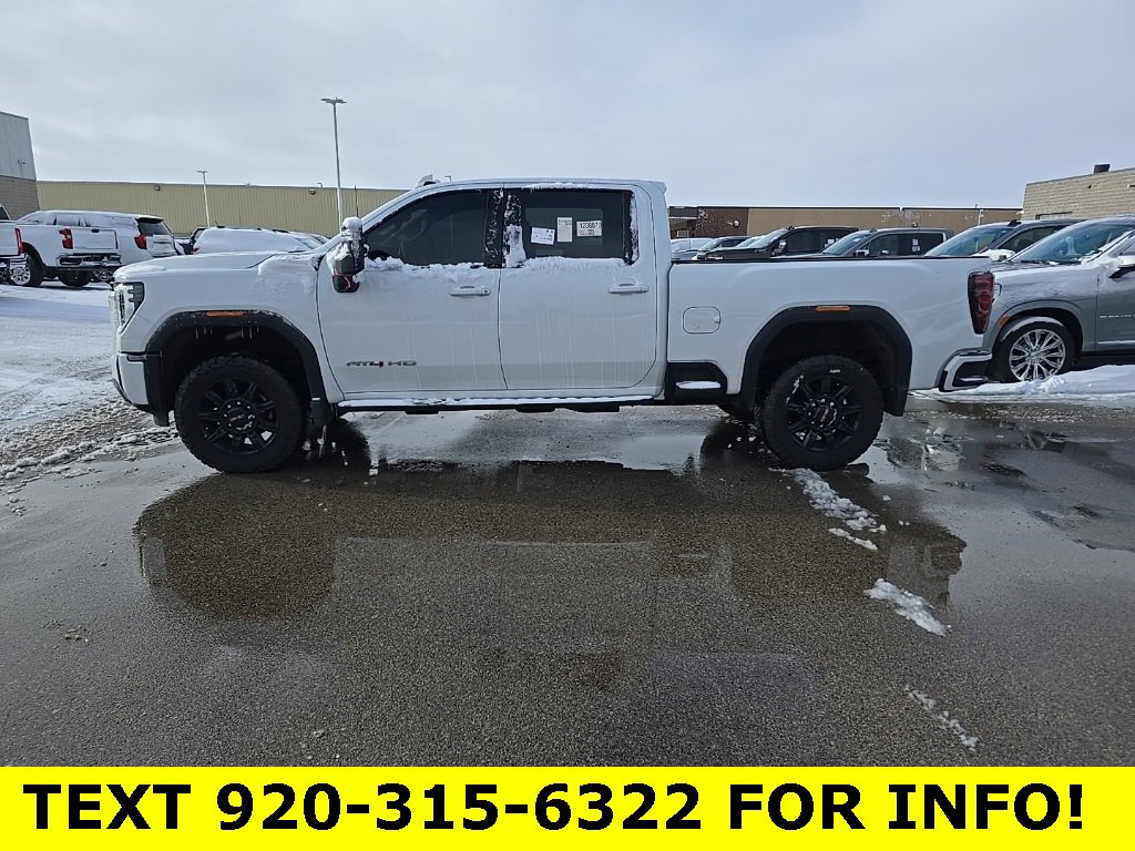 Used 2025 GMC Sierra 2500 AT4 w/ AT4 Premium Plus Package image 3