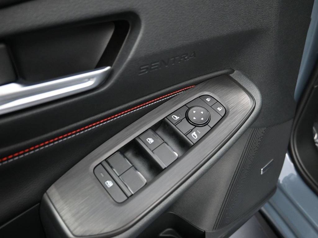 New 2026 Nissan Sentra SR w/ SR Premium Package FWD image 11