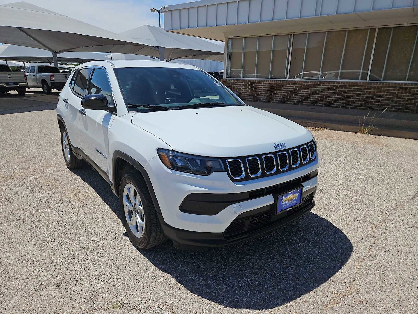 Used 2025 Jeep Compass Sport AWD/4WD image 2