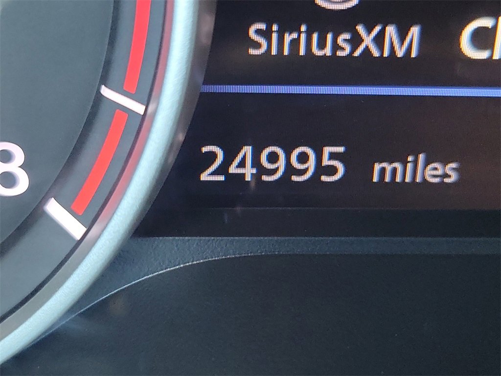 Used 2023 Nissan Sentra SR w/ Midnight Edition Package image 28