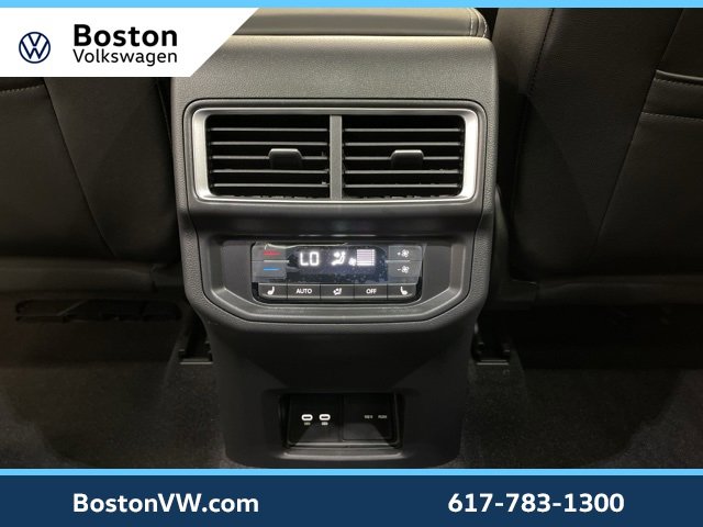 New 2026 Volkswagen Atlas SEL Premium R-Line image 27