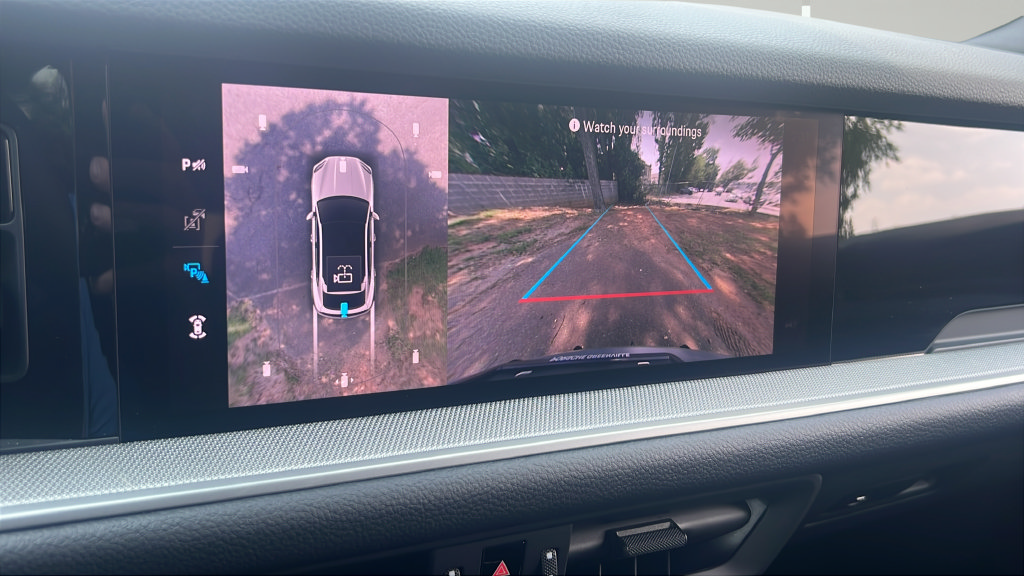 New 2026 Porsche Cayenne E-Hybrid Coupe AWD/4WD image 28