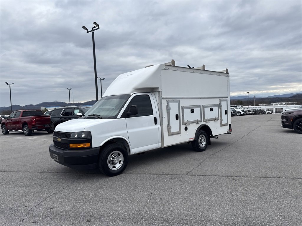 Used 2023 Chevrolet Express 3500 w/ Power Convenience Package image 7