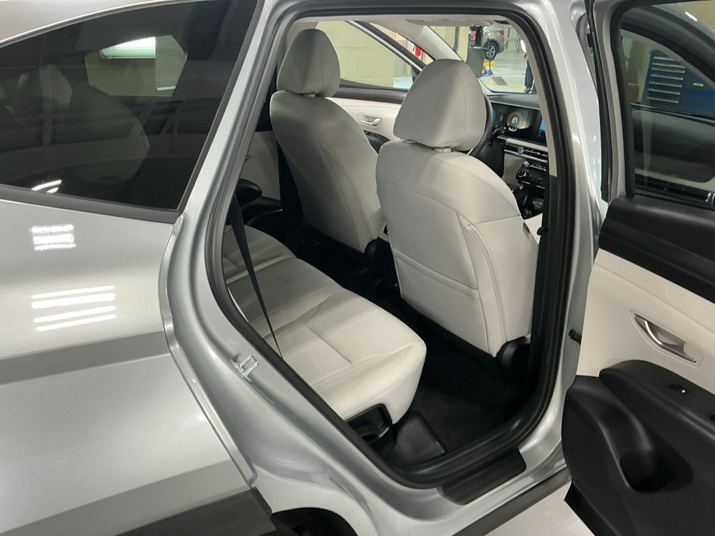 Used 2026 Hyundai Tucson SEL AWD/4WD image 15