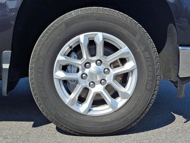 Certified 2023 Chevrolet Silverado 1500 LT AWD/4WD image 8
