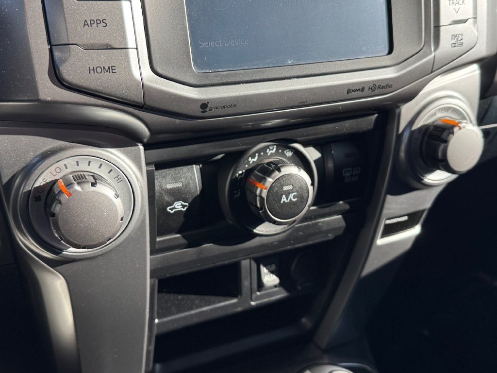 Certified 2018 Toyota 4Runner SR5 Premium AWD/4WD image 23