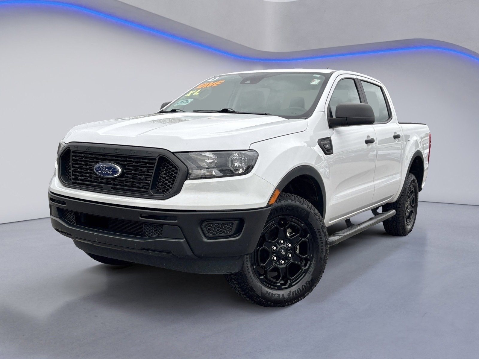 Used 2023 Ford Ranger XL image 2