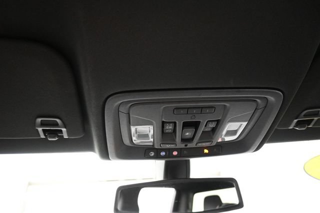 Used 2021 GMC Sierra 1500 AT4 w/ AT4 Value Package AWD/4WD image 12