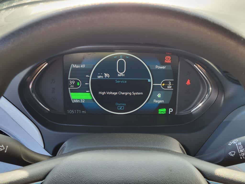 Used 2017 Chevrolet Bolt LT FWD image 22