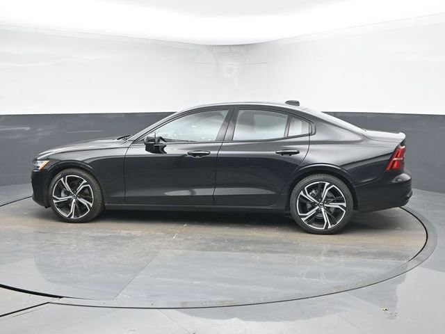 Used 2024 Volvo S60 B5 Plus FWD image 5