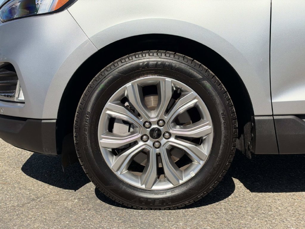 Used 2024 Ford Edge Titanium AWD/4WD image 29