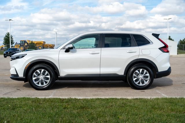 Used 2025 Honda CR-V LX image 4