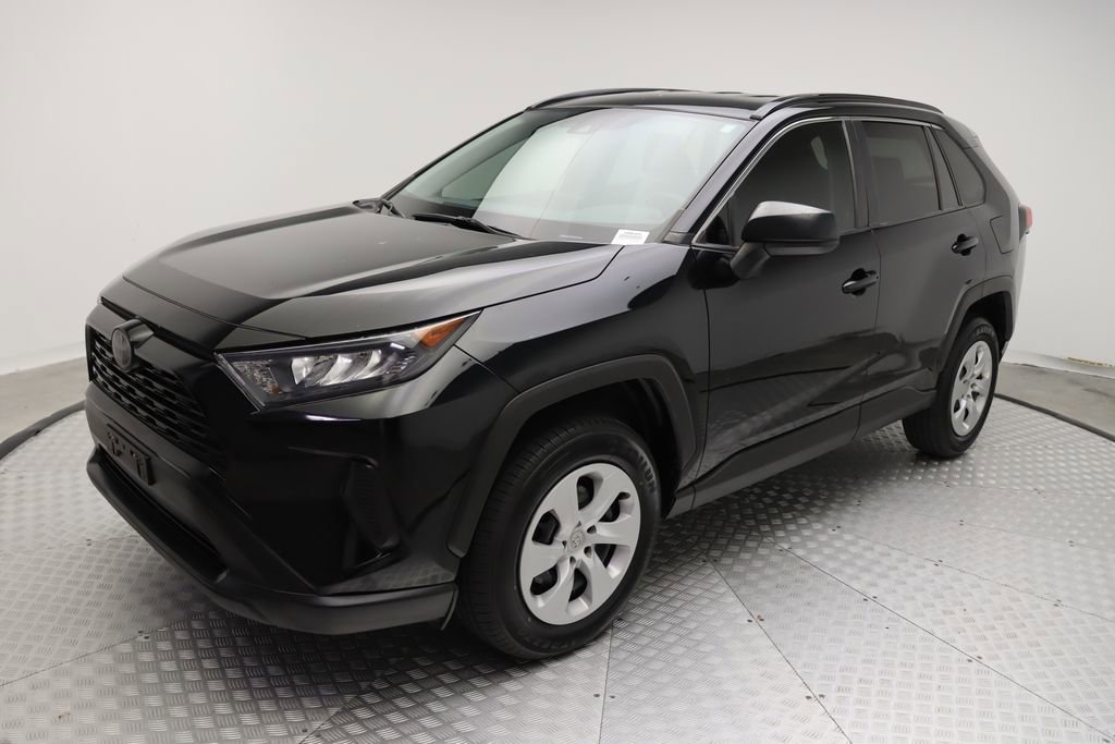Certified 2019 Toyota RAV4 LE image 1