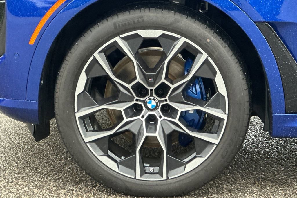 New 2026 BMW X7 M60i image 31