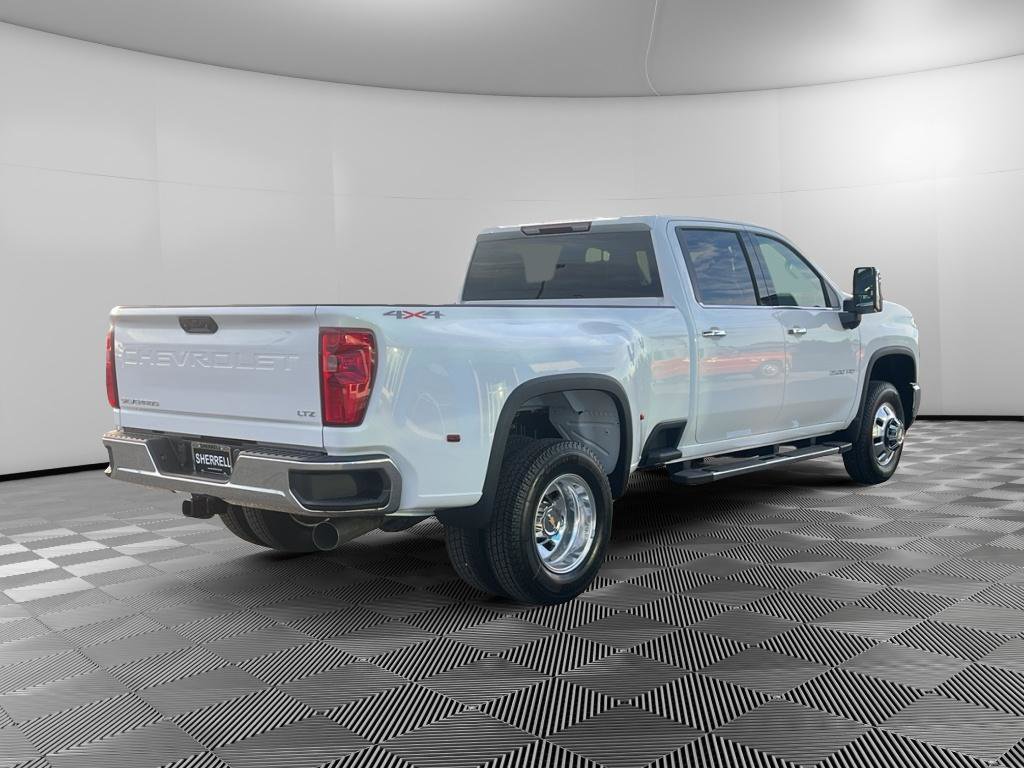 New 2026 Chevrolet Silverado 3500 LTZ image 5