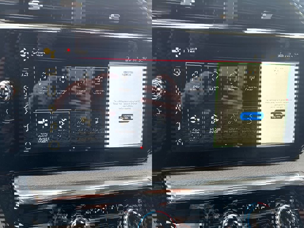 New 2025 GMC Sierra 2500 Denali w/ Denali Reserve Package image 18